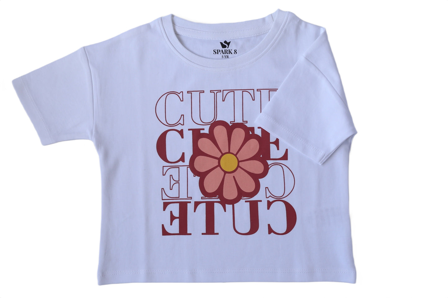 Daisy Cute Graphic Tee
