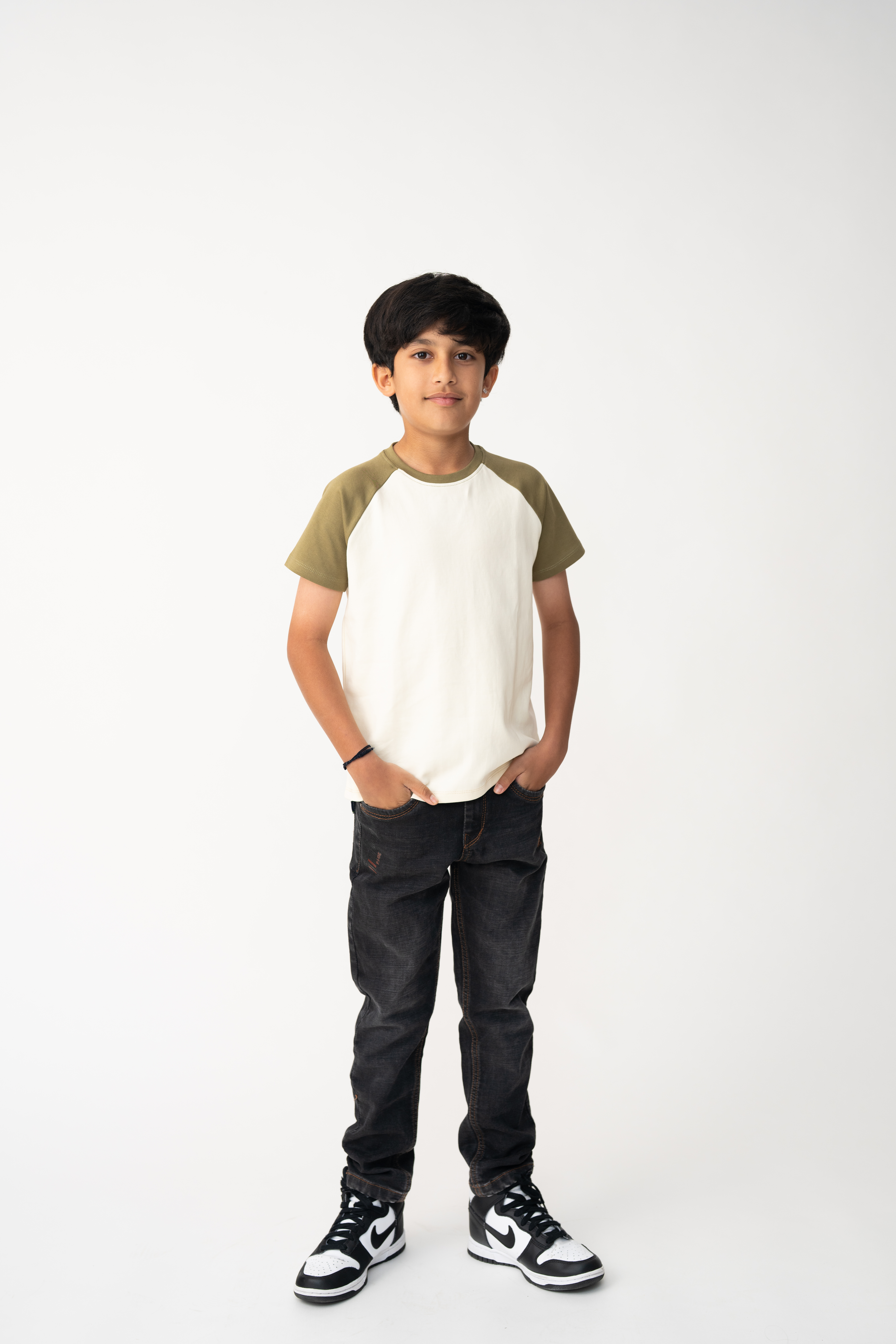 Boys Sporty Raglan Tee – Cream/Olive