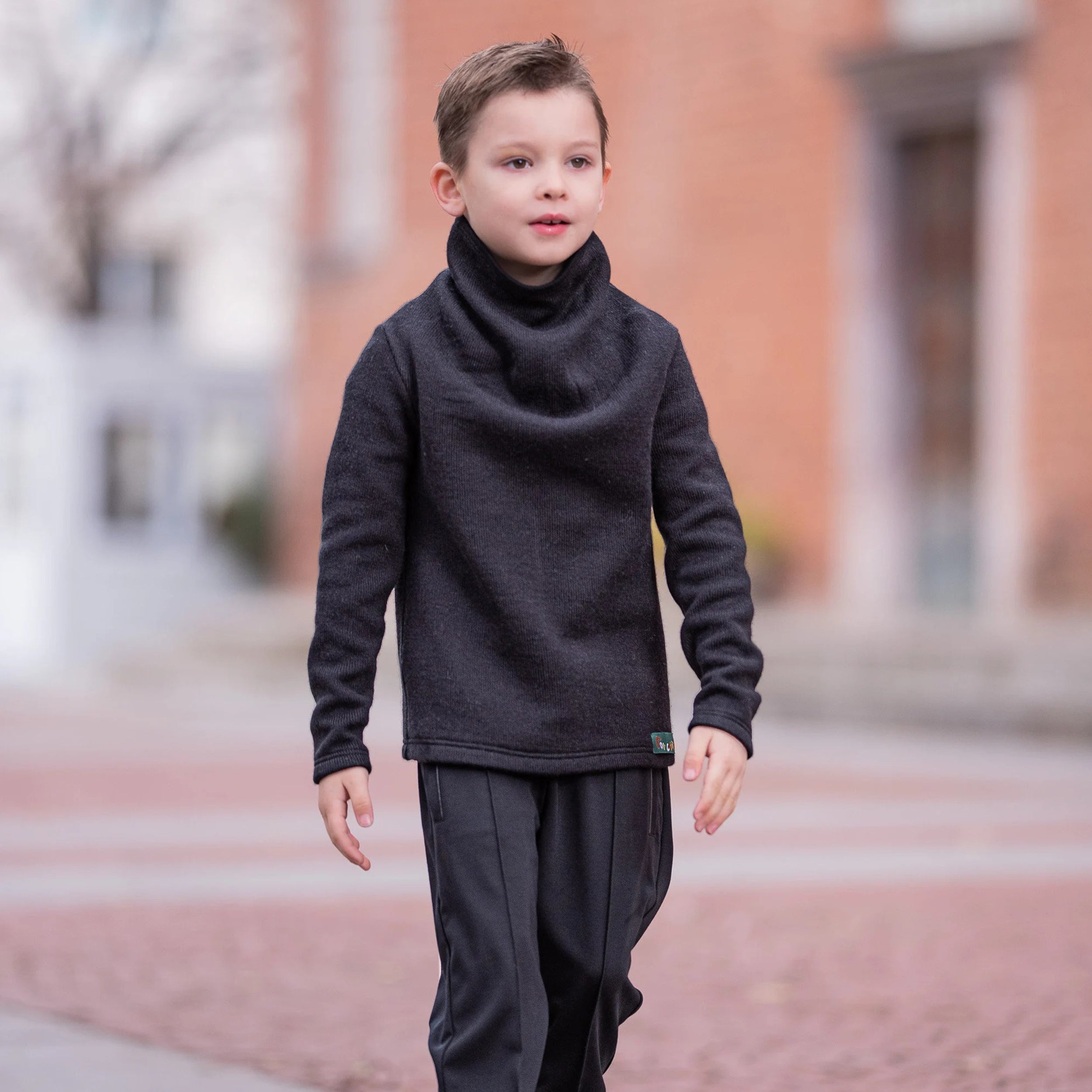 Black High Neck Set